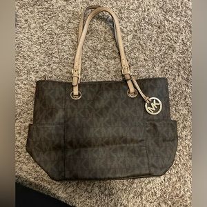 Michael Kors tote